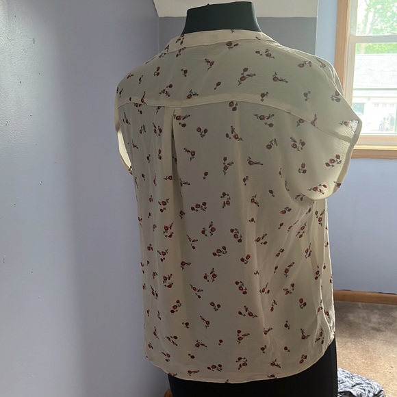 Pink Rose blouse - Picture 2 of 2